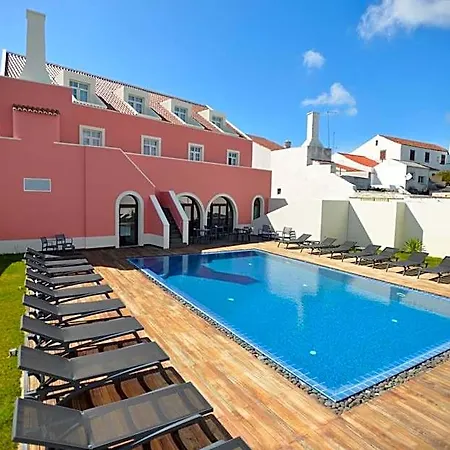 Charming Blue Hotel 4*