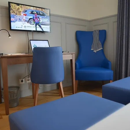 Charming Blue Hotel 4*